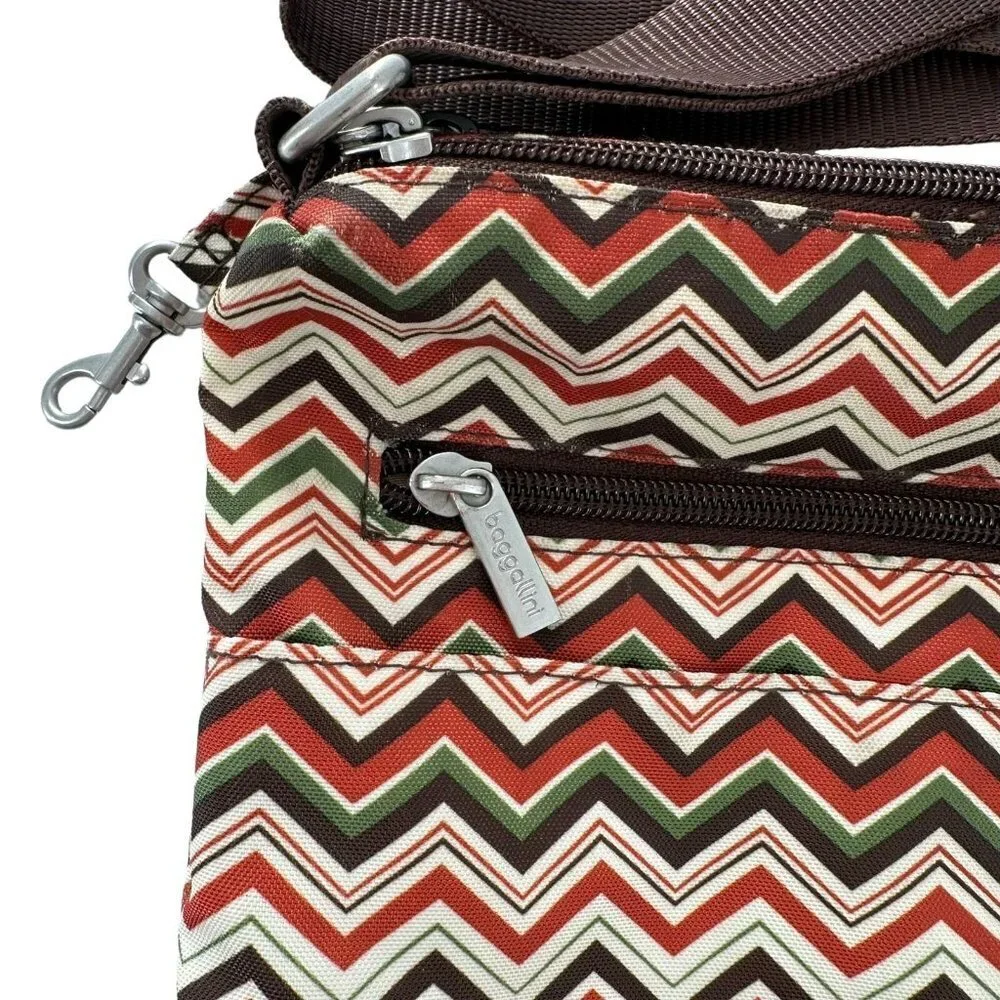 Baggallini Brown & Green Chevron Stripe Nylon Crossbody Messenger Bag
